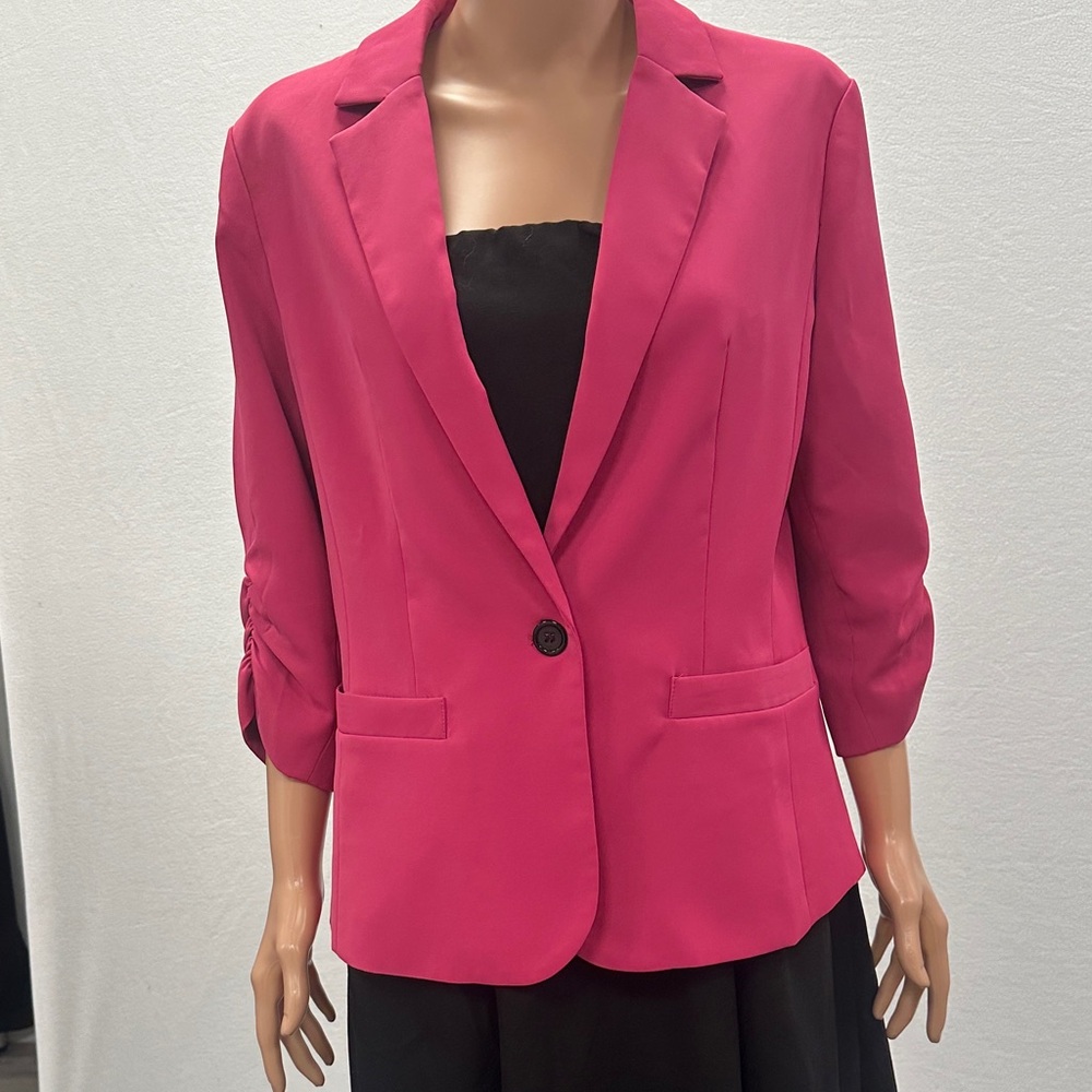 Tailored Fuchsia Single-Button Blazer